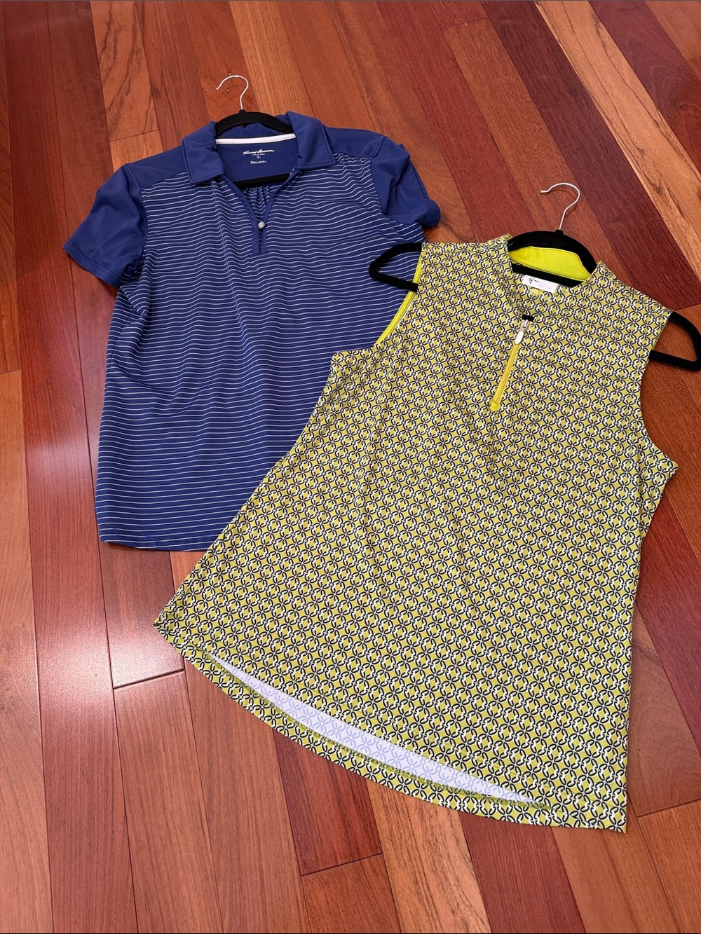2 Activewear Tops